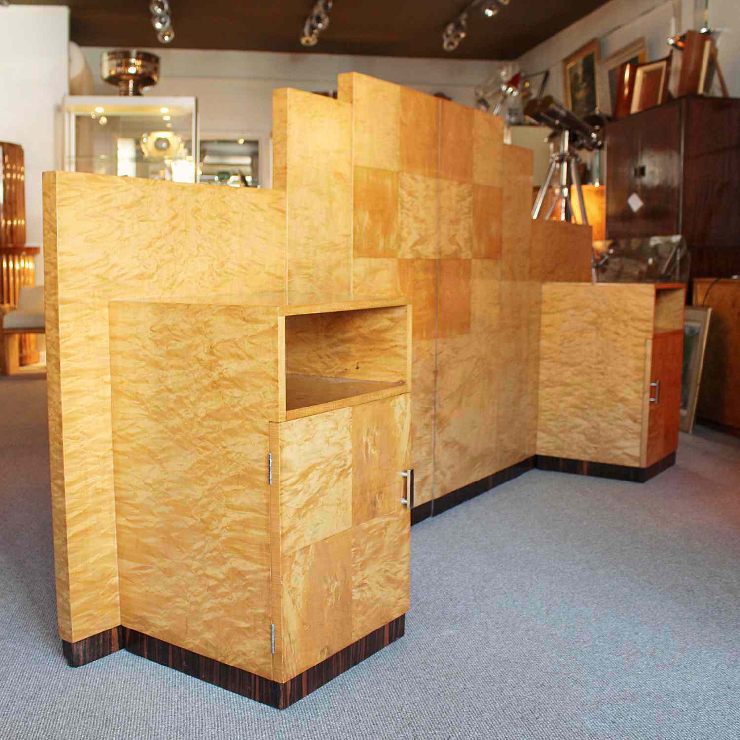 Art Deco bed head for king size bed with integral cabinets at Jeroen Markies