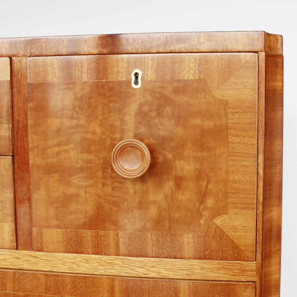 Art Deco chest of drawers attributed to Heal's of London at Jeroen Markies 