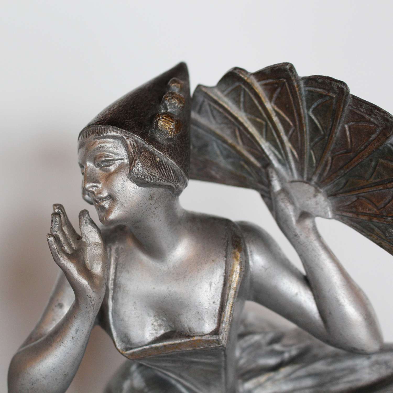Art Deco cold painted spelter Pierrot and Columbine bookends at Jeroen Markies