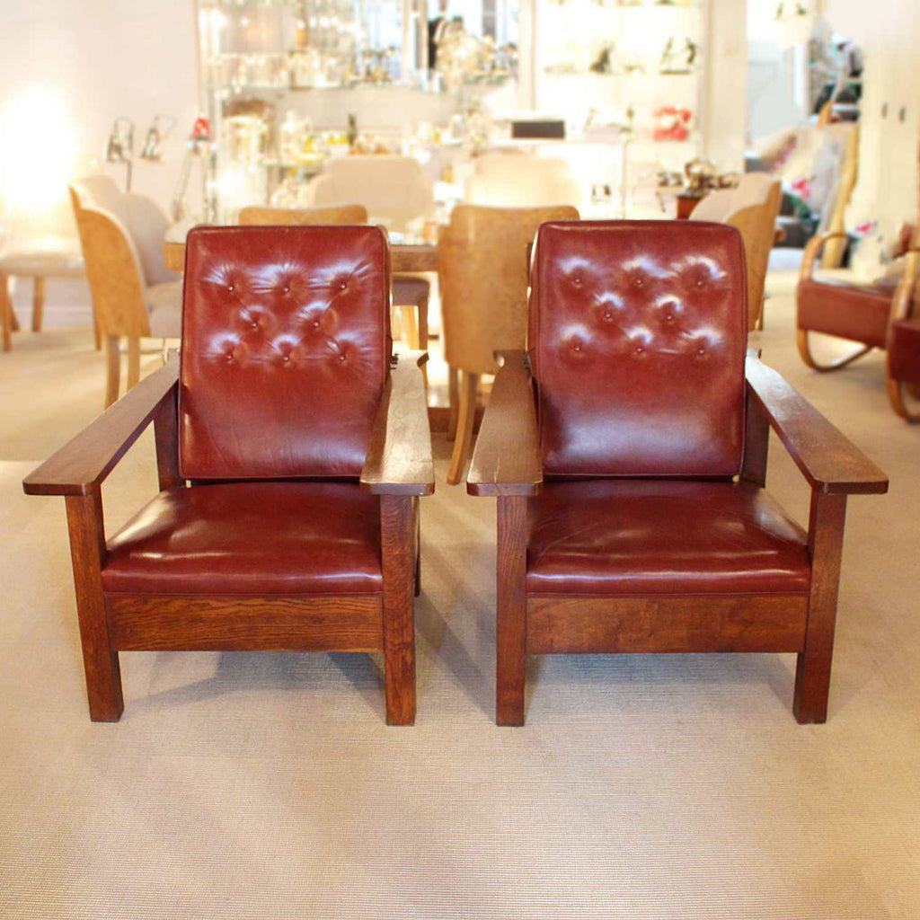 Arts & Crafts reclining oak armchairs after Gustav Stickley circa 1900 at Jeroen Markies