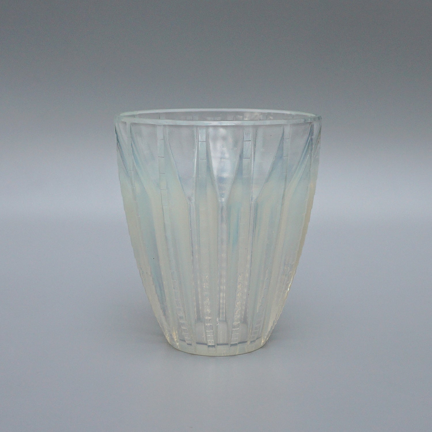 Chamonix, an Art Deco Opalescent Glass Vase by Rene Lalique - Jeroen Markies Art Deco