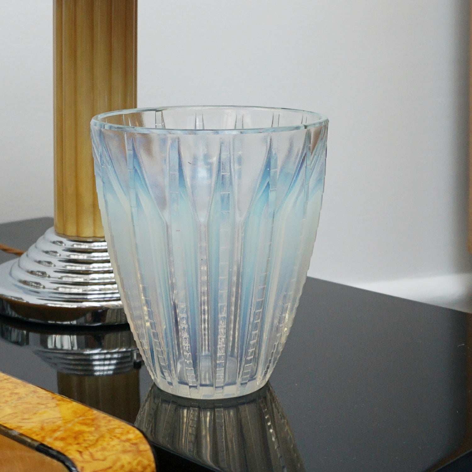 Chamonix, an Art Deco Opalescent Glass Vase by Rene Lalique - Jeroen Markies Art Deco