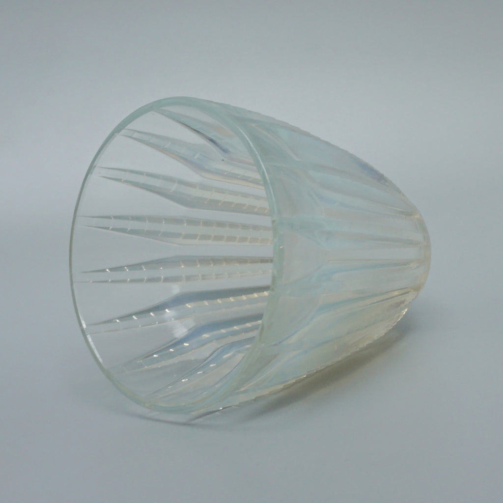 Chamonix Art Deco Opalescent Glass Vase by Rene Lalique - Jeroen Markies Art Deco