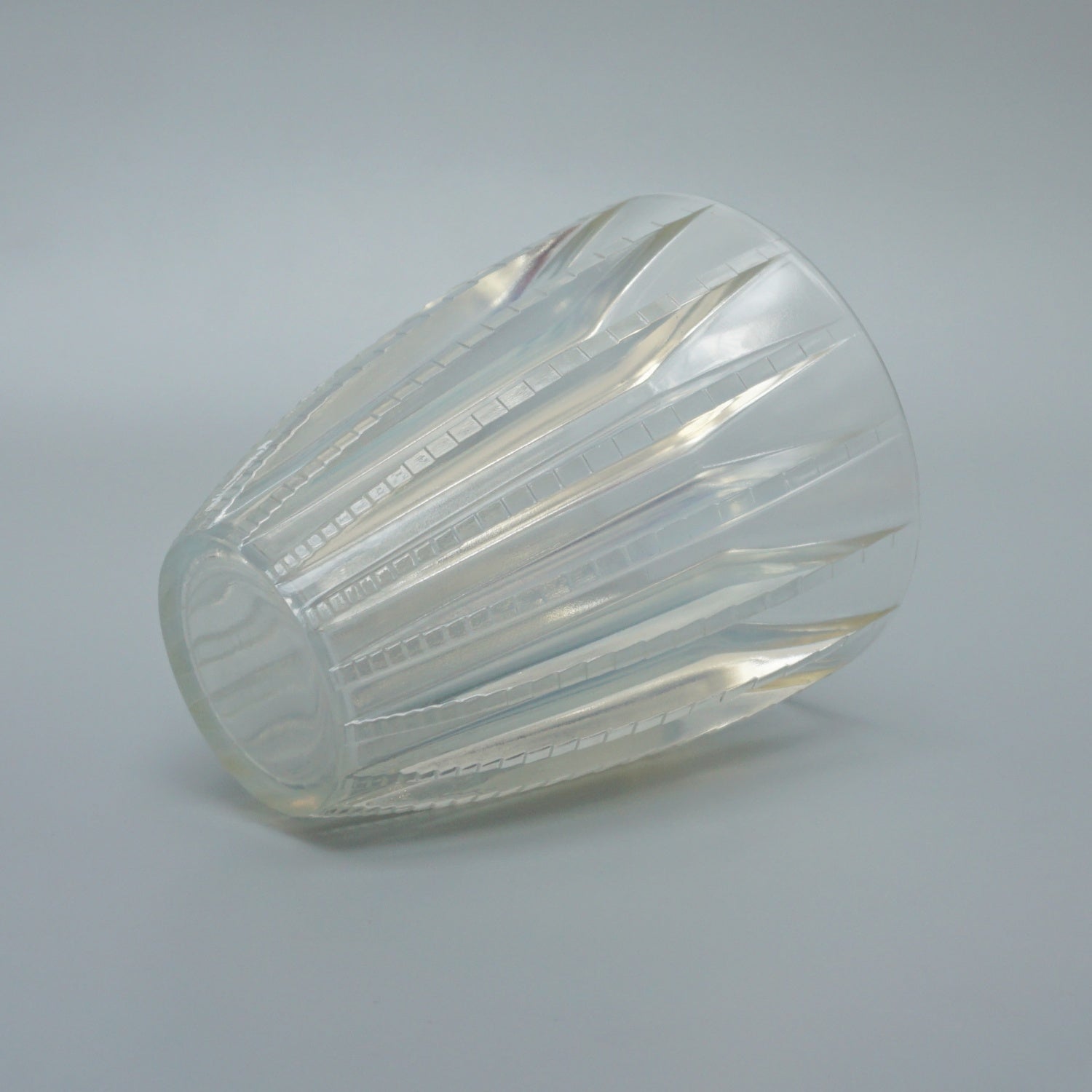 Chamonix Art Deco Opalescent Glass Vase by Rene Lalique - Jeroen Markies Art Deco