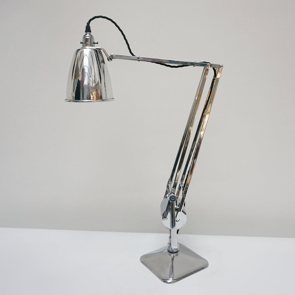 Hadrill & Horstmann Counterposie Barrell Lamp - Circa 1950 - Polished Chrome Lamp- Jeroen Markies Art Deco