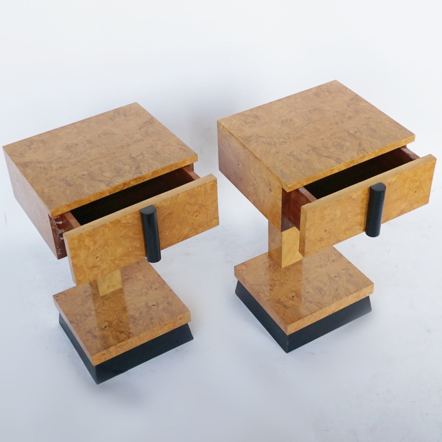 Art Deco Bedside Cabinets English 1935 - Jeroen Markies Art DecoArt Deco Bedside Cabinets Vintage Art Deco - Jeroen Markies Art Deco