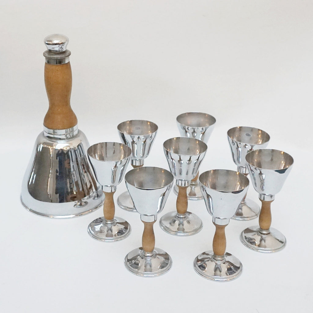 Vintage Art Deco Cocktail Shaker 1930's and Eight Beakers Original Matching - Jeroen Markies Art Deco