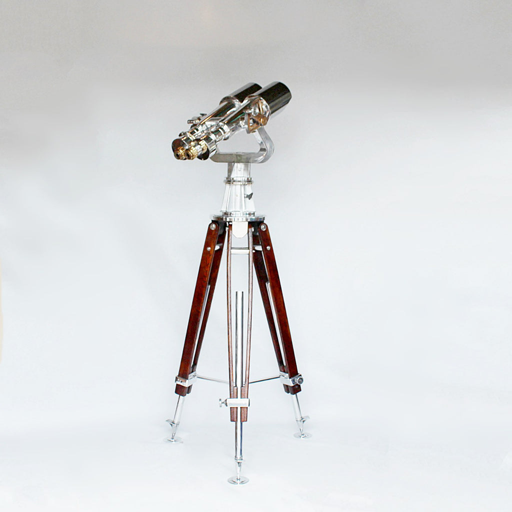 Nikon marine binoculars circa 1940 at Jeroen Markies