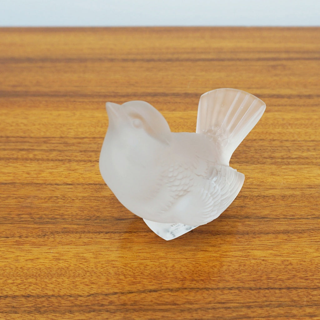 Moineau Moqueur - René Lalique Glass - Lalique Paperweight - Jeroen Markies Art Deco Furniture