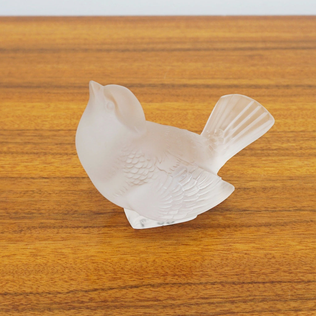 Moineau Moqueur - René Lalique Glass - Lalique Paperweight - Jeroen Markies Art Deco Furniture