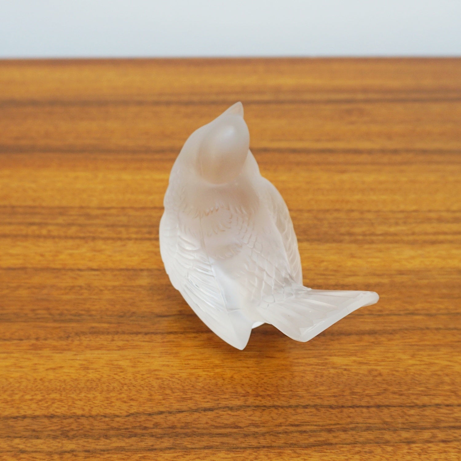 Moineau Moqueur - René Lalique Glass - Lalique Paperweight - Jeroen Markies Art Deco Furniture