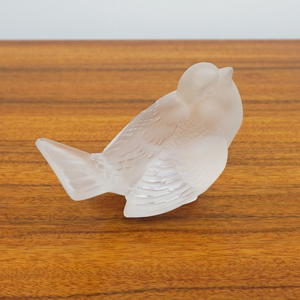 Moineau Moqueur - René Lalique Glass - Lalique Paperweight - Jeroen Markies Art Deco Furniture