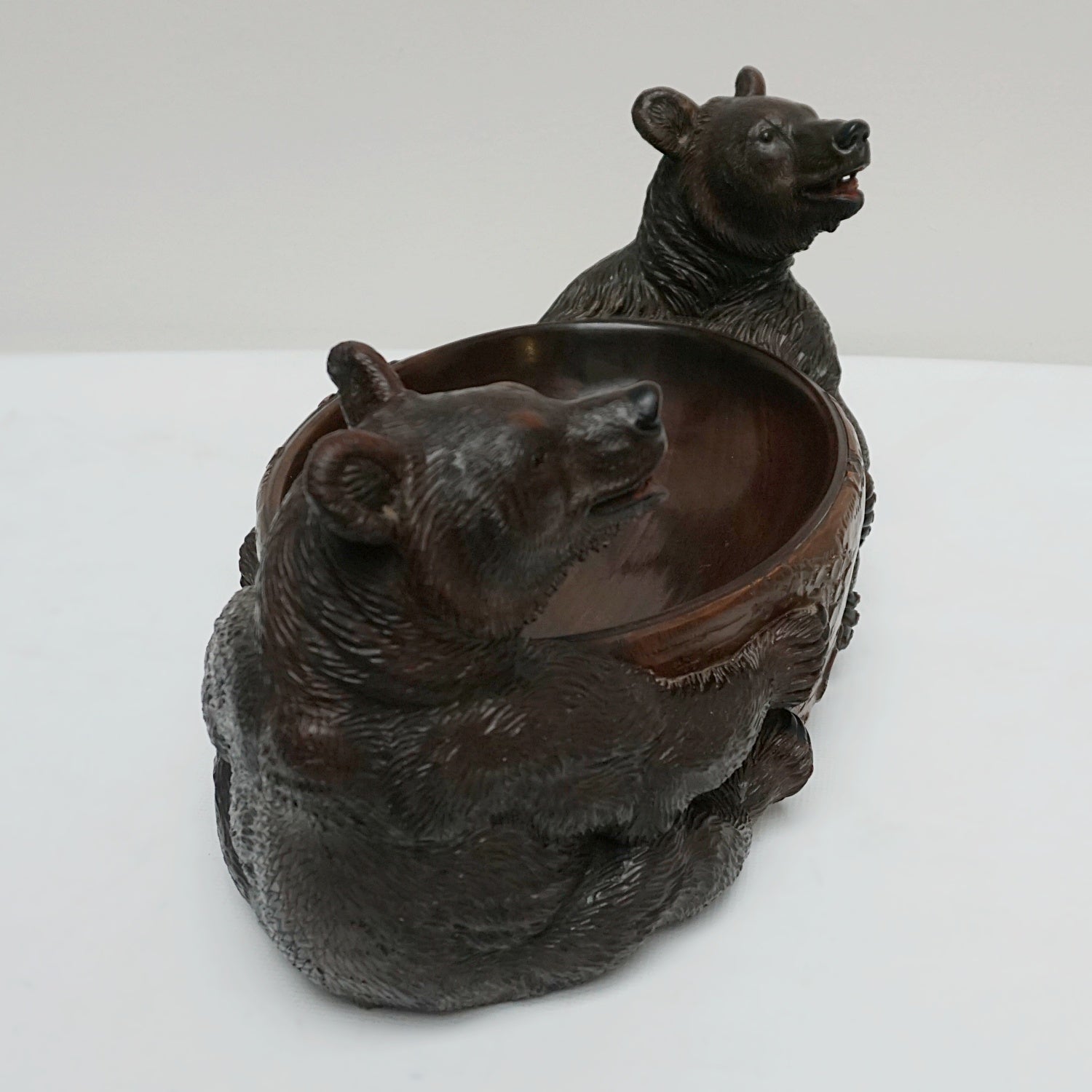 Vintage -19th Century-Black Forest-Carved Bear-Fruit Bowl-Swiss-Circa 1900 - Jeroen Markies Art Deco