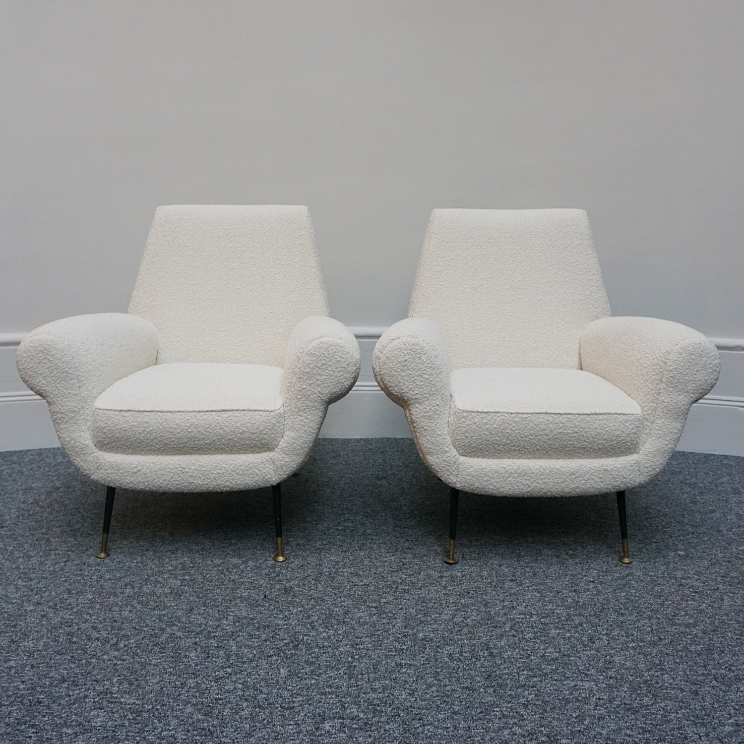 Mid-Century Modern Italian Lounge Chairs-White Boucle Upholstery-Gigi Raddice- Minotti - Jeroen Markies Art Deco