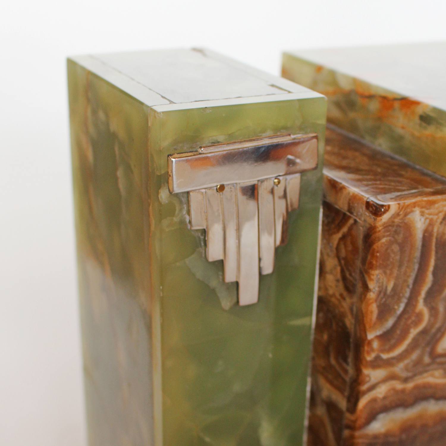 Art Deco Mantel Clock  in onyx and silvered bronze att to Geroges Lavroff at Jeroen Markies 