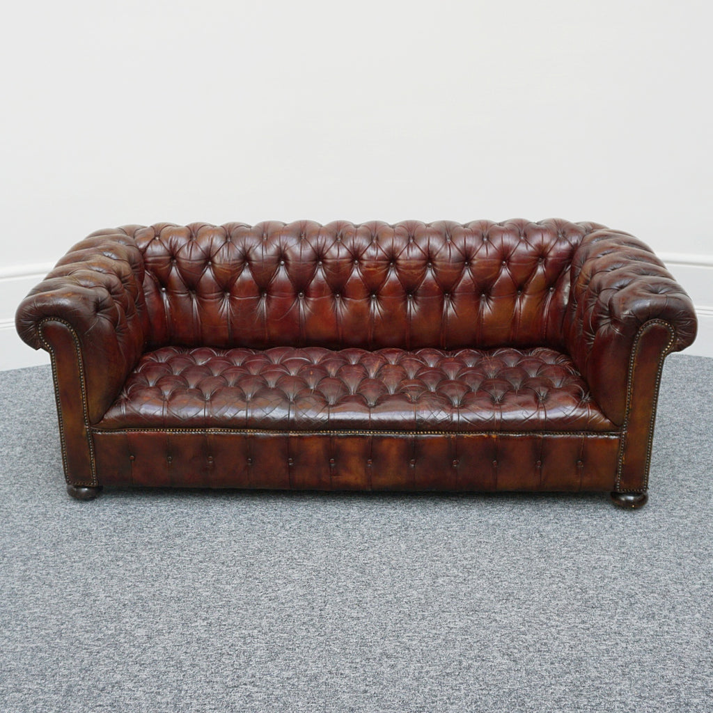 Chesterfield Sofa's - Vintage Chesterfield Sofa- Jeroen Markies Art Deco Furniture