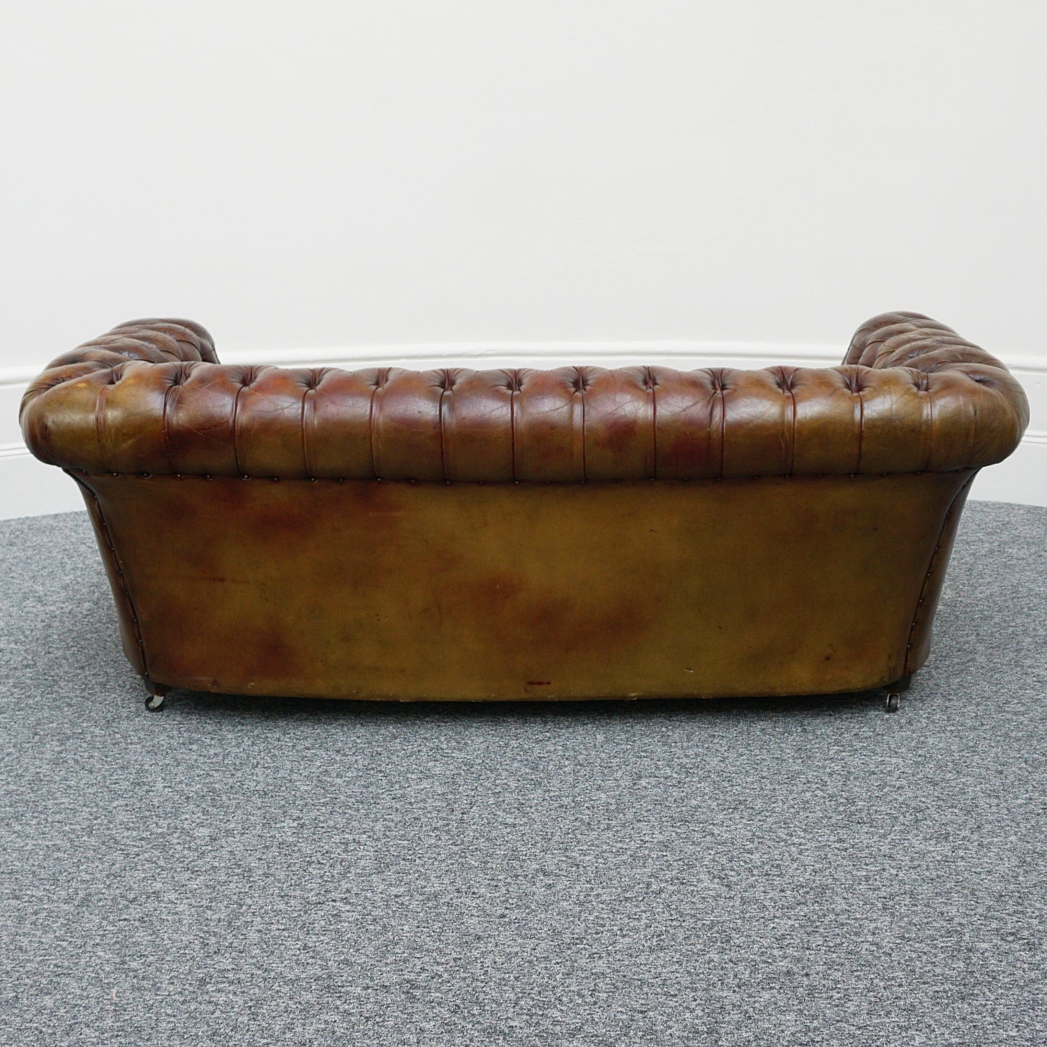 Chesterfield Sofa's - Vintage Chesterfield Sofa- Jeroen Markies Art Deco Furniture