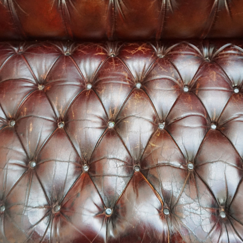 Chesterfield Sofa's - Vintage Chesterfield Sofa- Jeroen Markies Art Deco Furniture