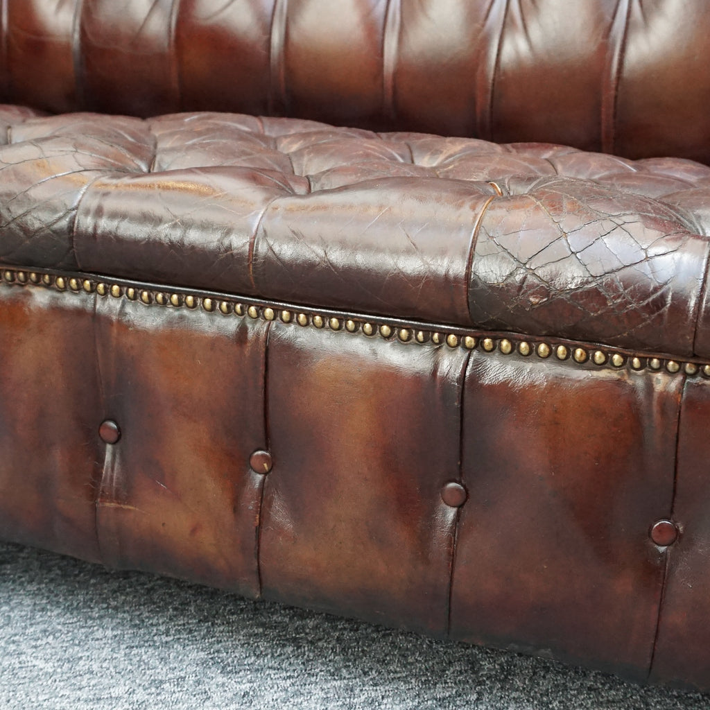 Chesterfield Sofa's - Vintage Chesterfield Sofa- Jeroen Markies Art Deco Furniture