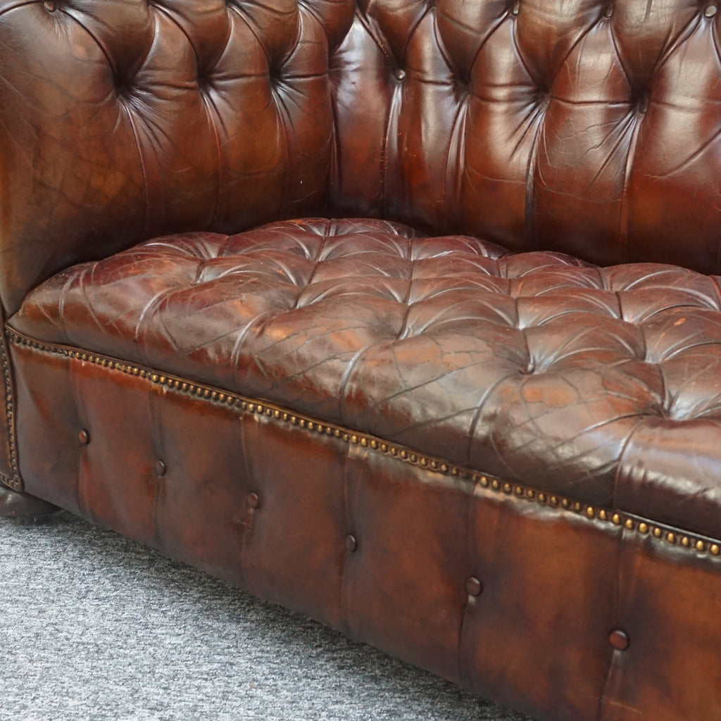 Chesterfield Sofa's - Vintage Chesterfield Sofa- Jeroen Markies Art Deco Furniture