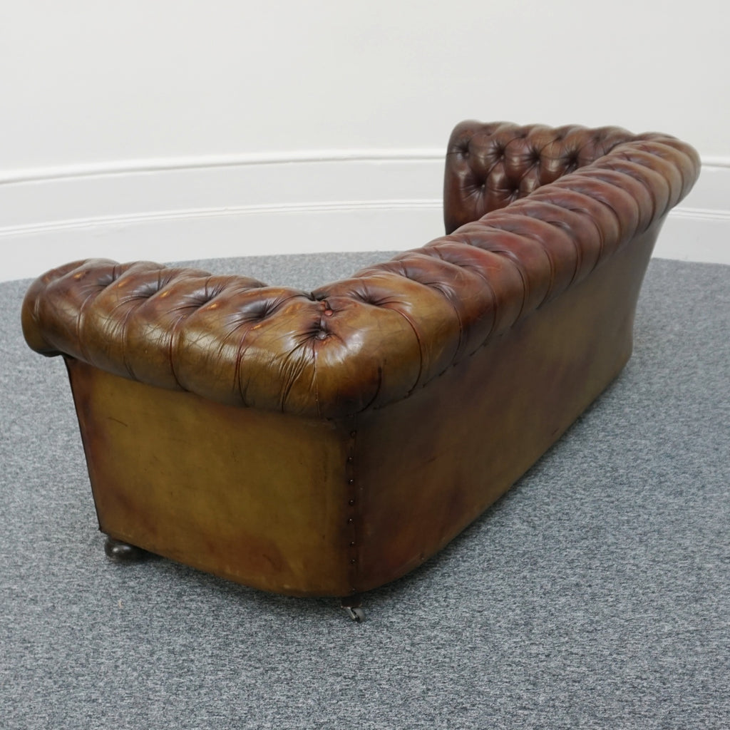 Chesterfield Sofa's - Vintage Chesterfield Sofa- Jeroen Markies Art Deco Furniture