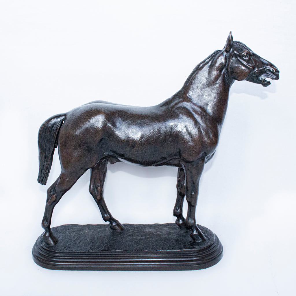 "Cheval Hennissant"