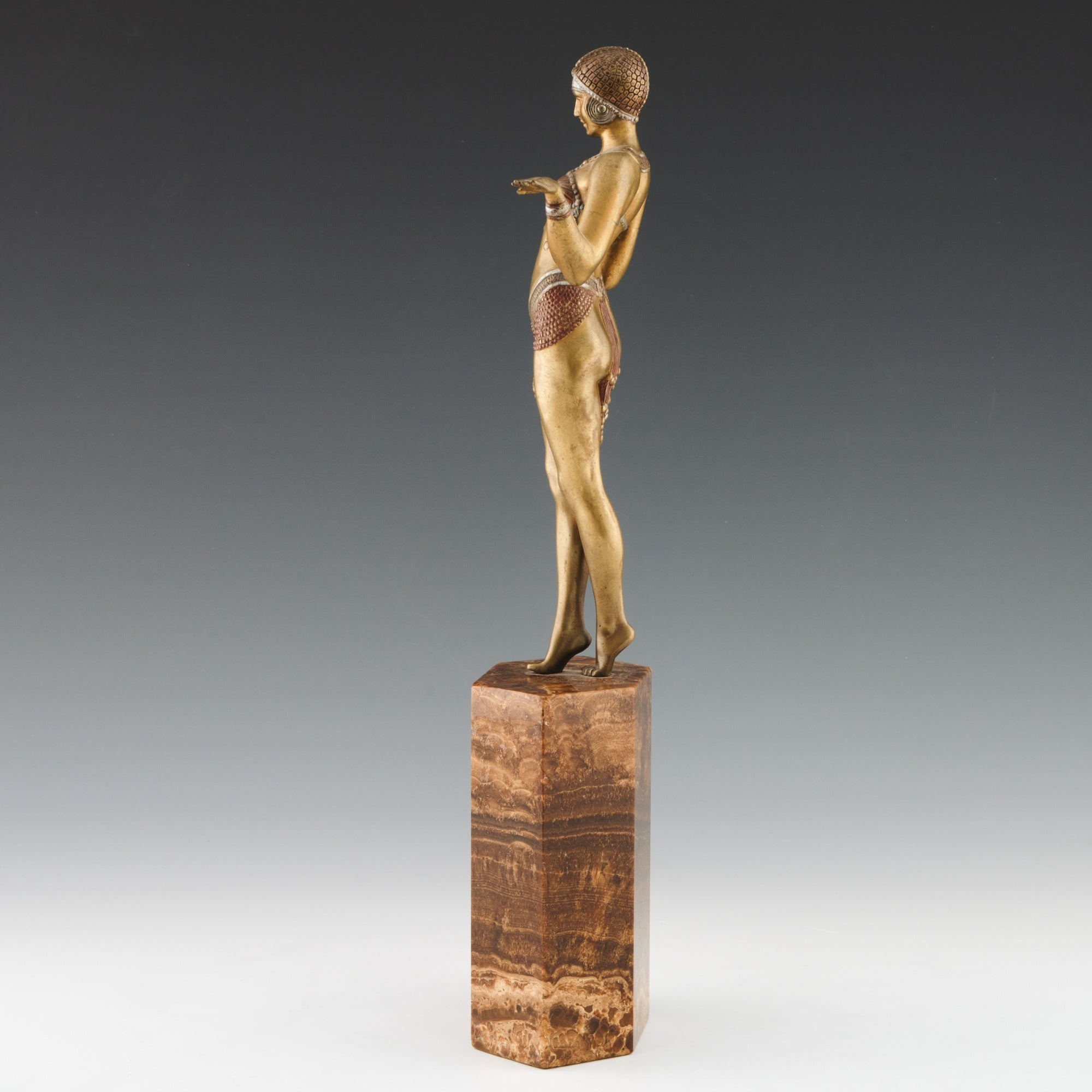 Original Rare and Fine Example of a Dancer by Demetre Chiparus - Jeroen Markies Art Deco