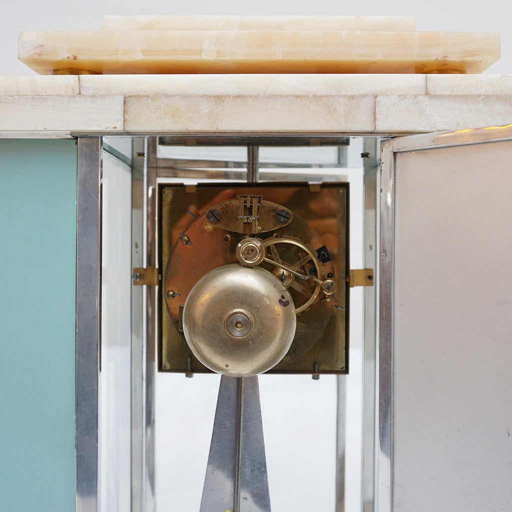 An Art Deco mantle clock - Jeroen Markies Art Deco