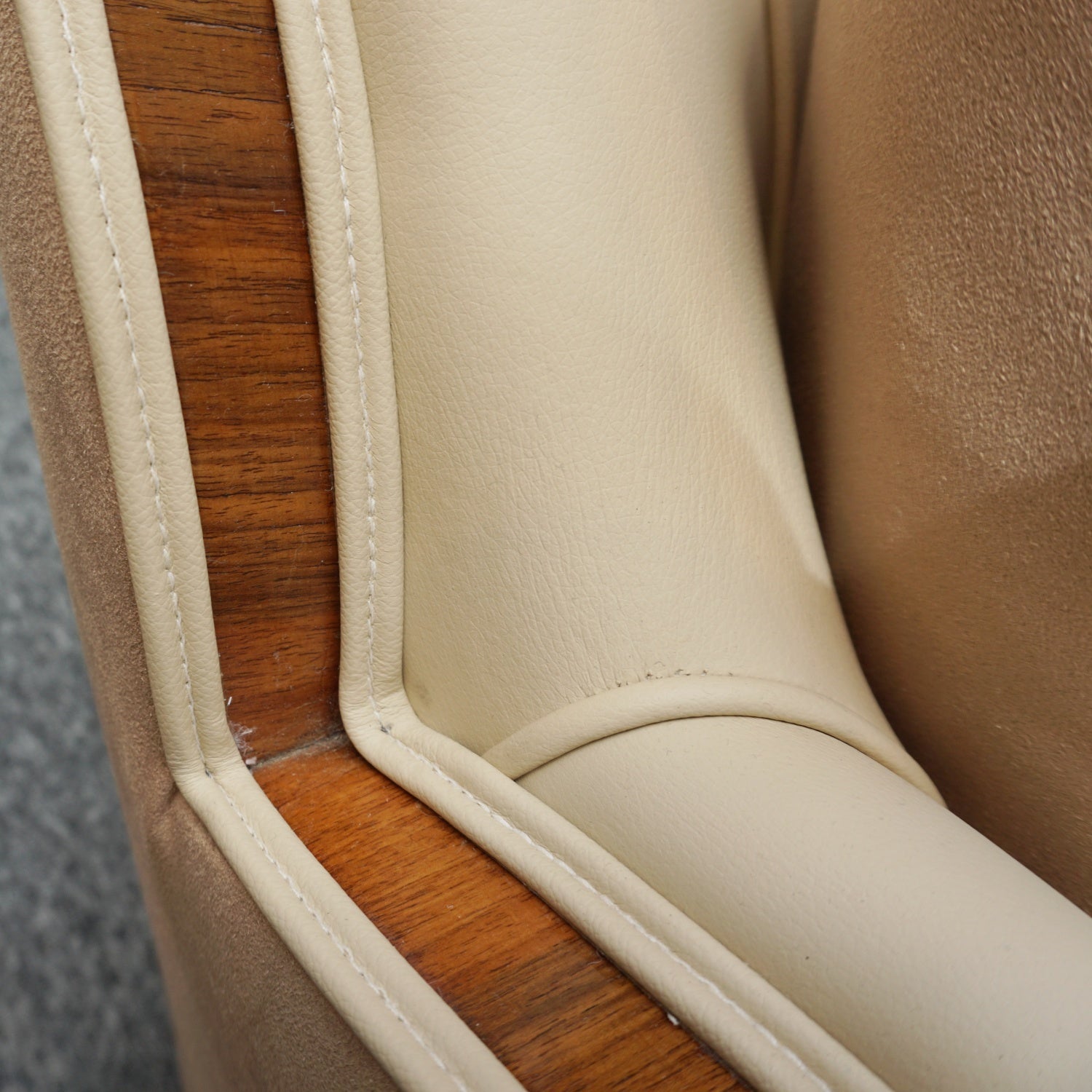 Art Deco Three Seat Cloud Sofa by Harry & Lou Epstein English Circa 1935 - Jeroen Markies Art Deco