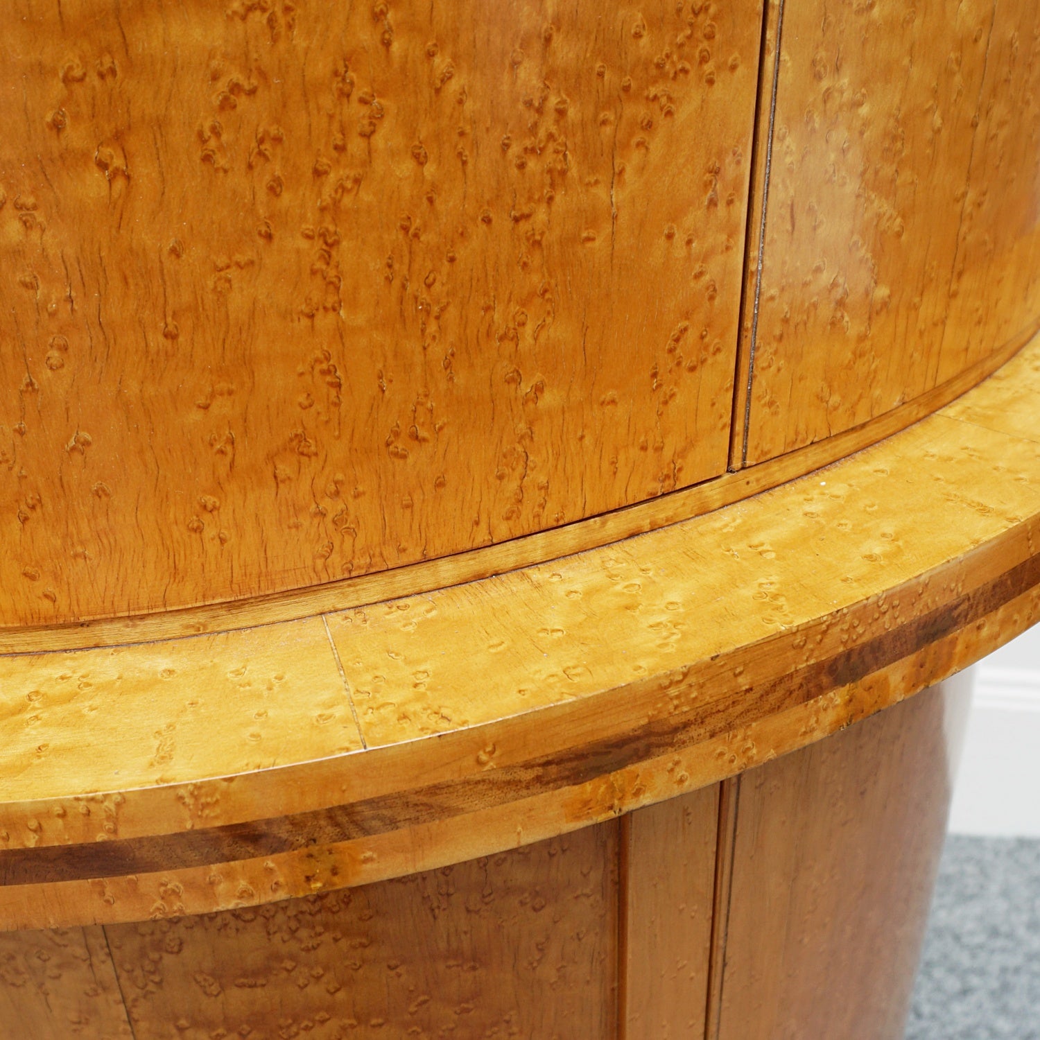 Vintage Art Deco Birdseye Maple Drinks Cabinet - Jeroen Markies Art Deco