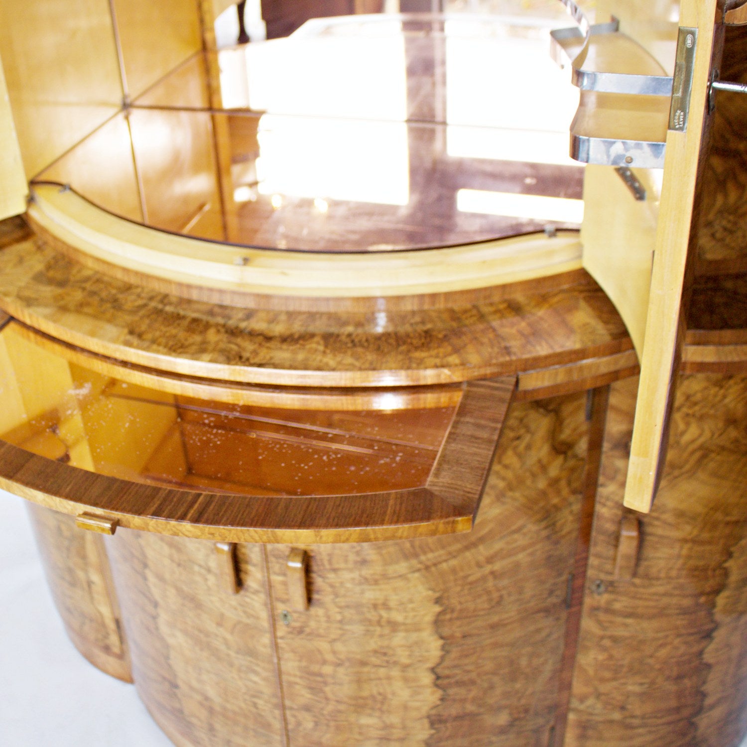 Art Deco cocktail cabinet - Harry & Lou Epstein - Vintage Cocktail Cabinets - Jeroen Markies Art Deco