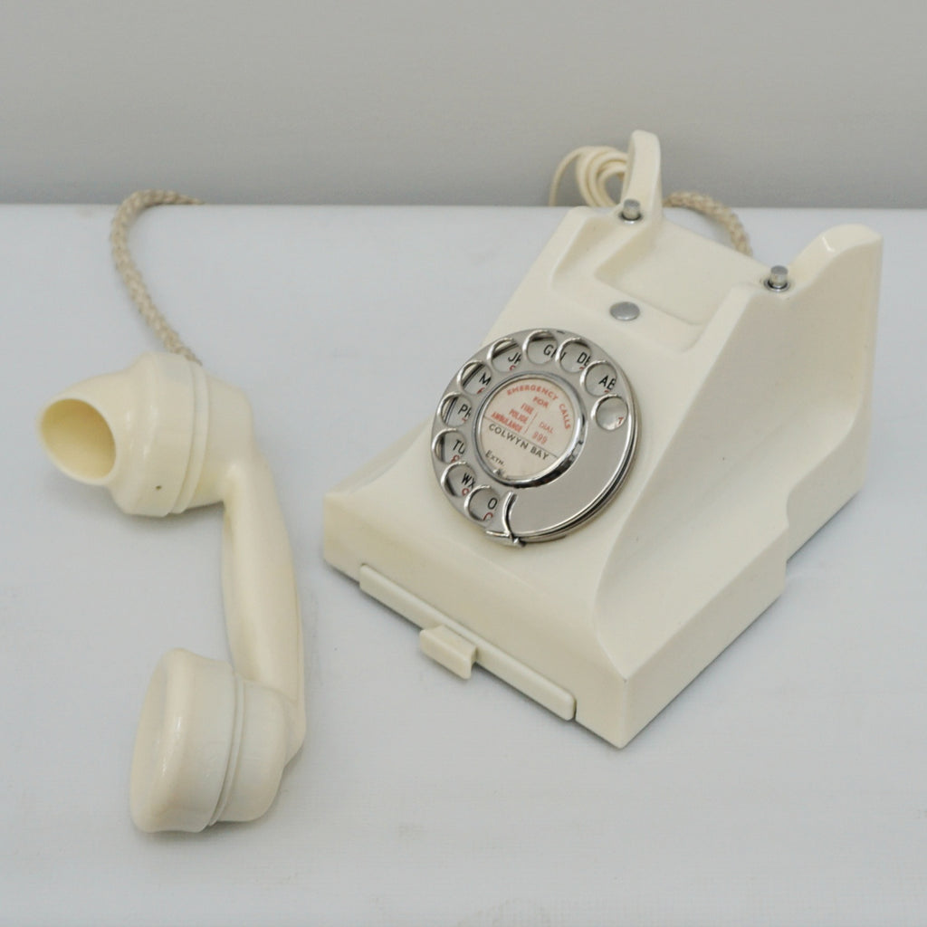 Original GPO Model 332L Ivory Bakelite Telephone - Jeroen Markies Art Deco