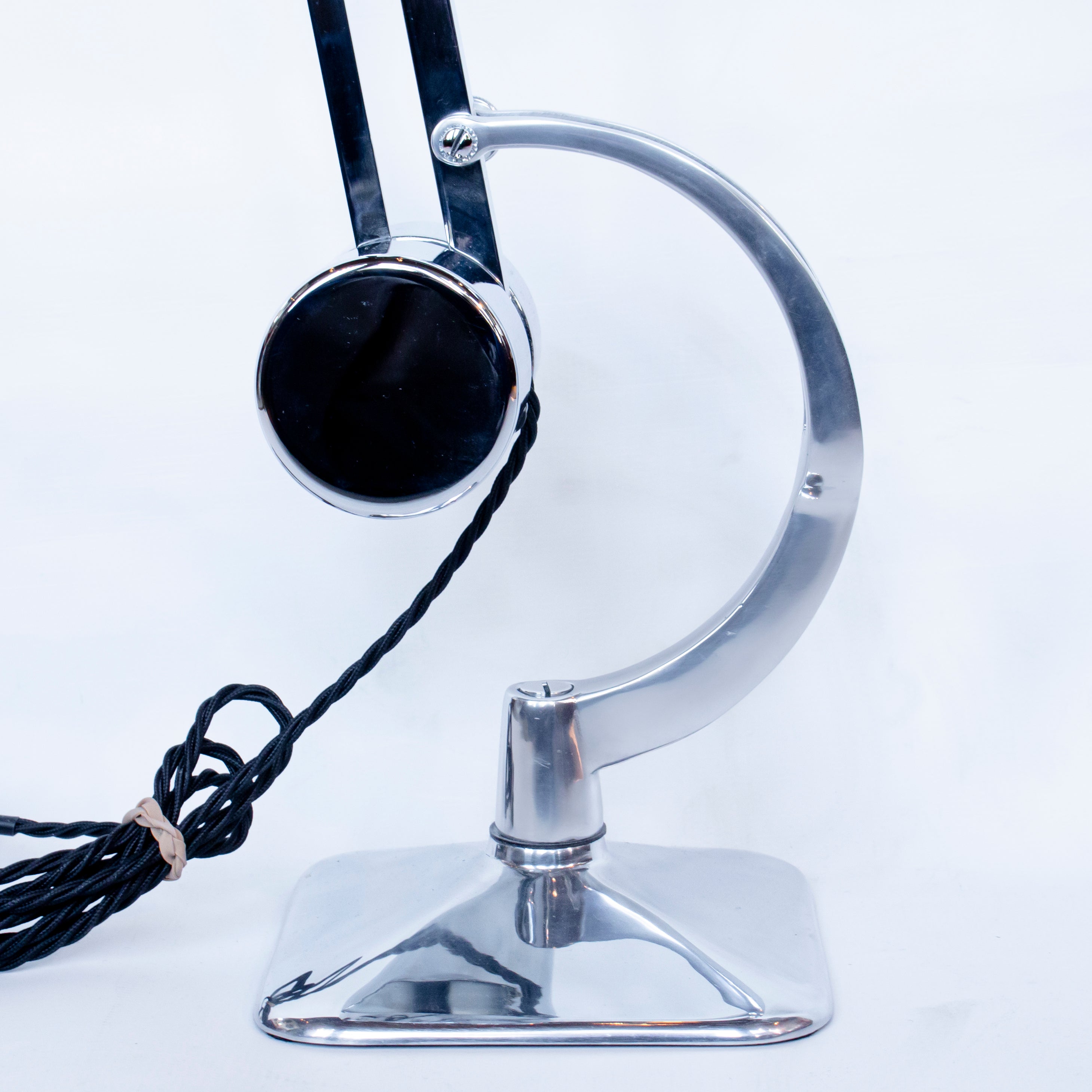 Counterpoise Desk Lamp