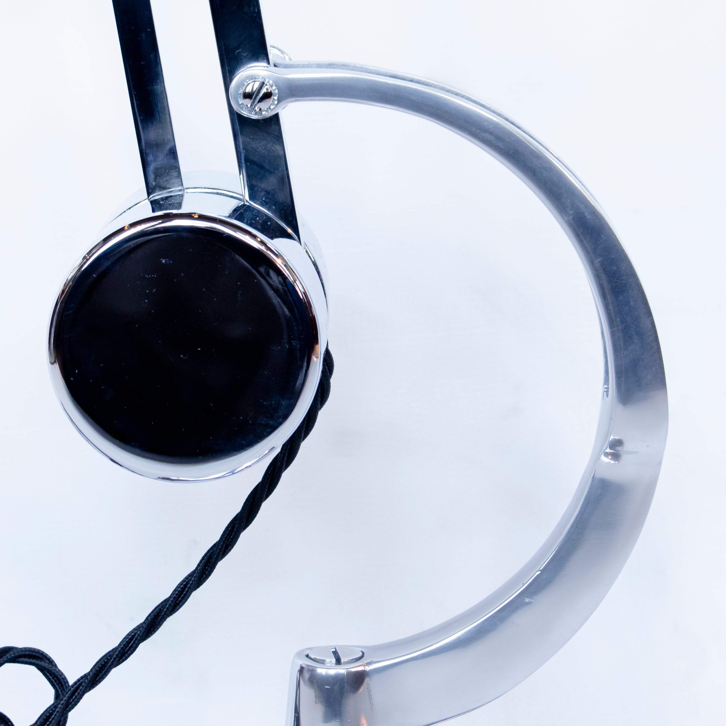 Counterpoise Desk Lamp