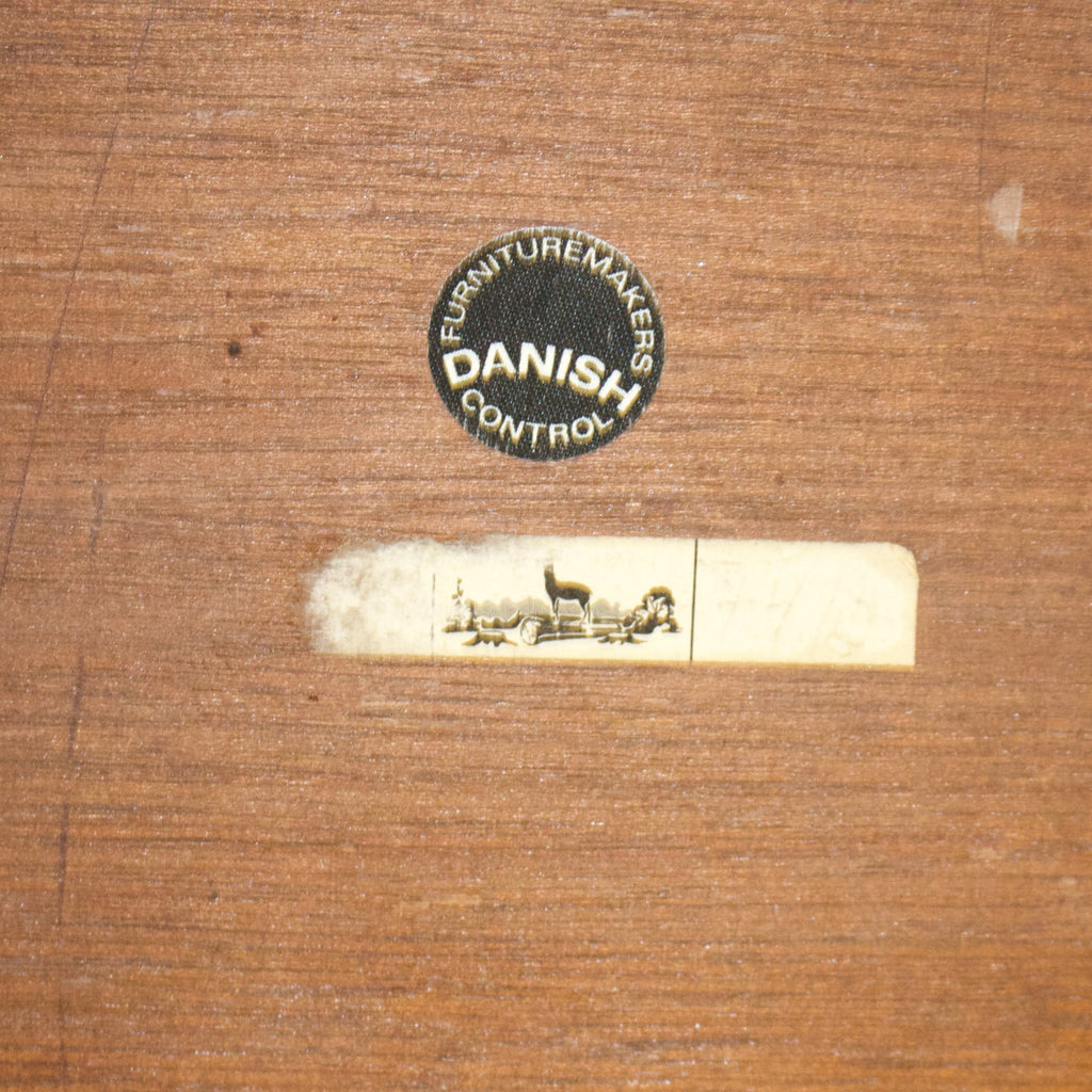 A pair of mid-century side table by Severin Hansen for Haslev Møbelsnedkeri. Jeroen Markies Art Deco