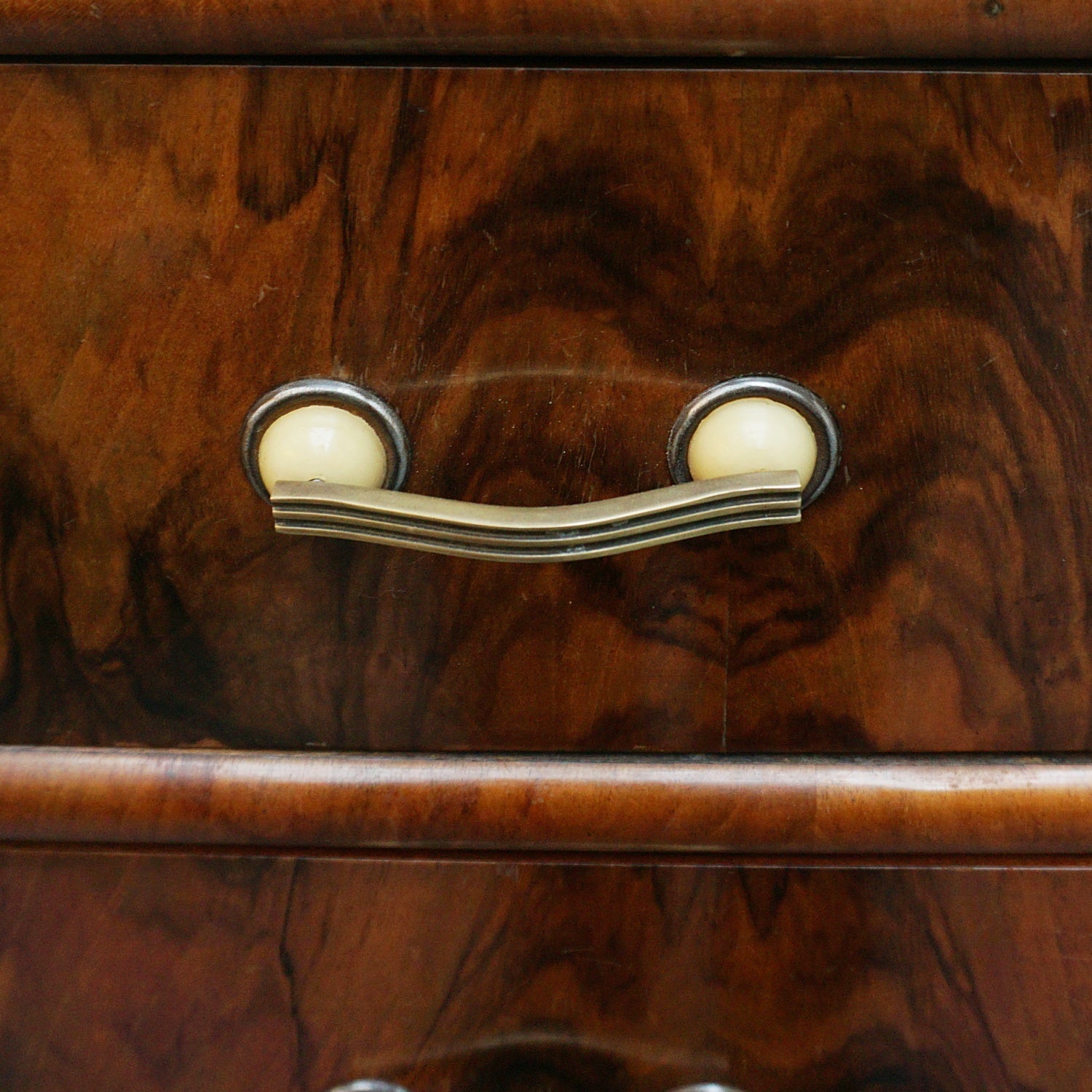 Original Art Deco Burr and Figured Walnut Chest of Drawers - Jeroen Markies Art DecoVintage 1930's Art Deco Chest of Drawers-Burr Walnut-English Art Deco- Jeroen Markies Art Deco