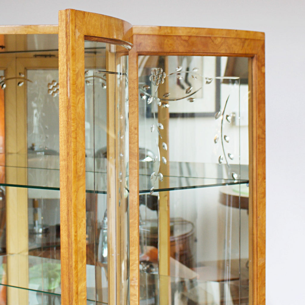 Display Cabinet
