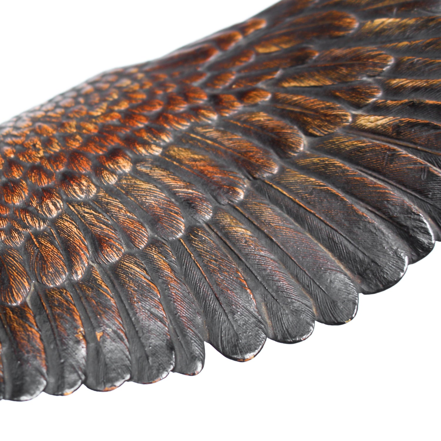 A bronze study of an eagle about to take flight with its wings outspread on the edge of a naturalistic rocky outcrop with excellent colour and fine hand finished detail. Signed with the Bergman ‘B’ to underside of tail at Jeroen Markies.