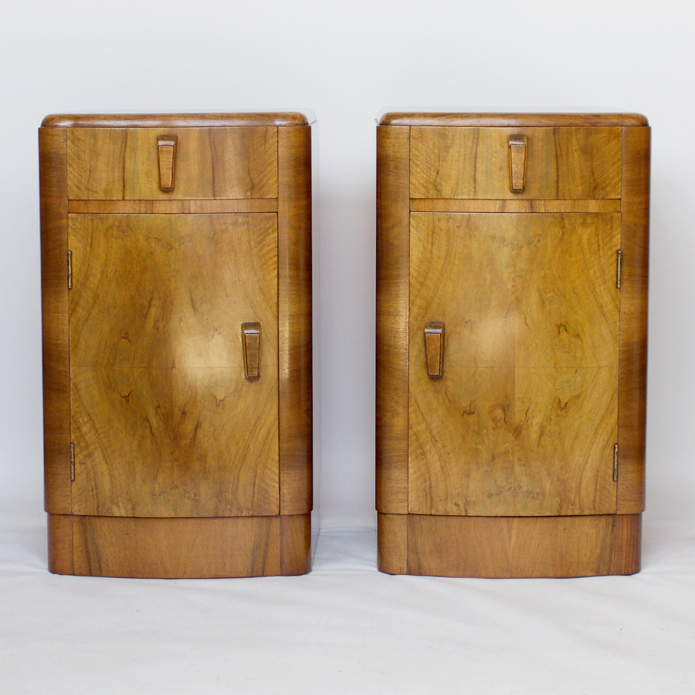 Art Deco Bedside Cabinets - Jeroen Markies Art Deco