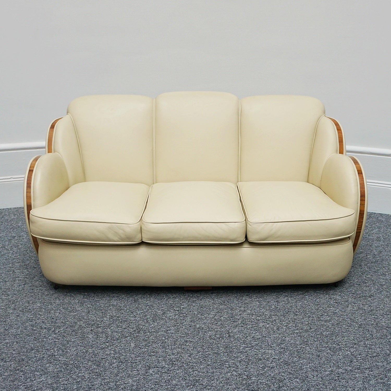 Vintage Art Deco Lounge Cloud Suite by Harry & Lou Epstein Circa 1930 - Jeroen Markies Art Deco