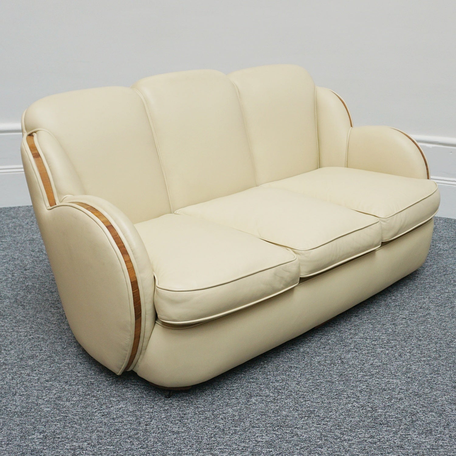 Vintage Art Deco Lounge Cloud Suite by Harry & Lou Epstein Circa 1930 - Jeroen Markies Art DecoArt Deco Three Piece Cloud Suite by Harry & Lou Epstein Circa 1930 - Jeroen Markies Art Deco