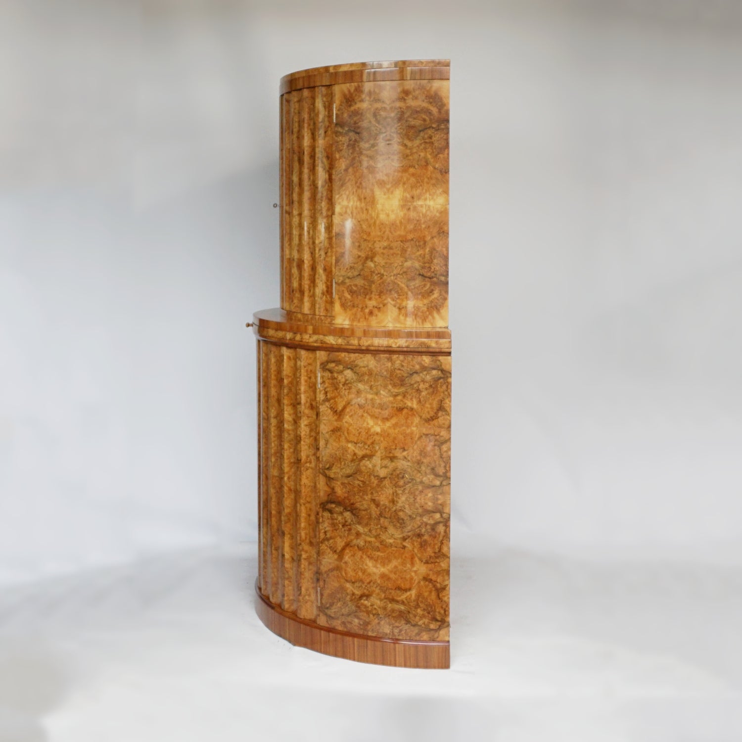 Art Deco Cocktail Cabinet by Harry & Lou Epstein English Circa 1930 Drinks Cabinet Jeroen Markies Art Deco