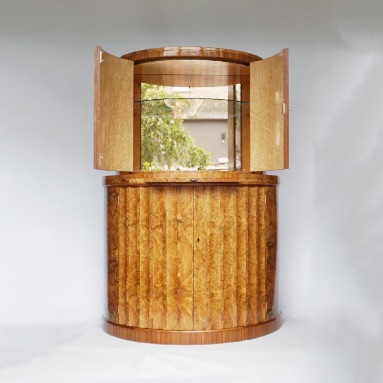 Art Deco Cocktail Cabinet by Harry & Lou Epstein English Circa 1930 Drinks Cabinet Jeroen Markies Art Deco