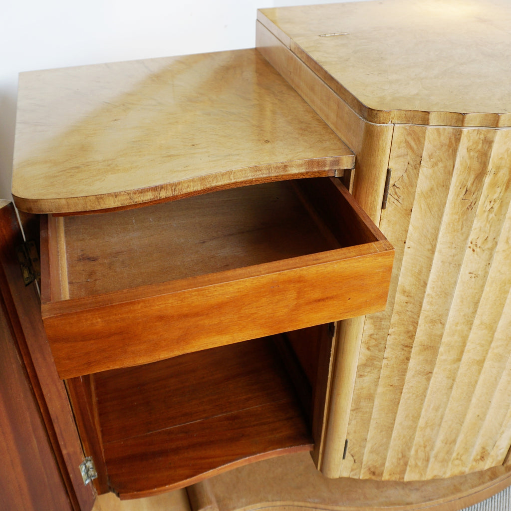 An Art Deco Cocktail Sideboard by Harry & Lou Epstein English, Circa 1935 Jeroen Markies Art Deco