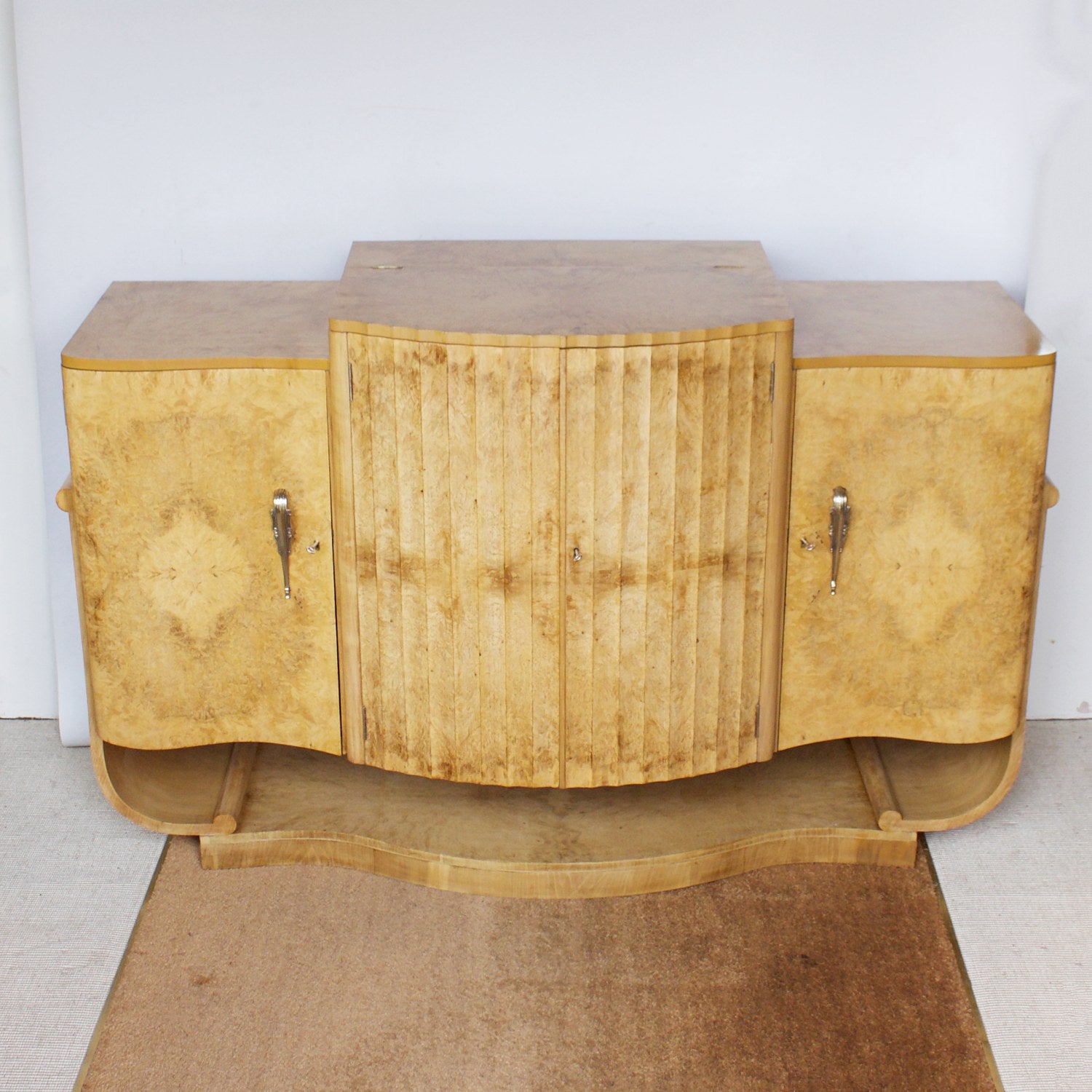 Cocktail Sideboard