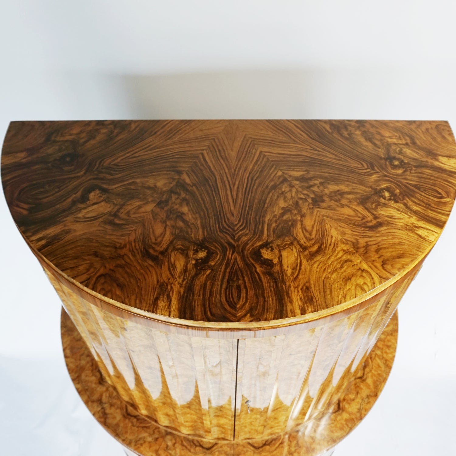 Art Deco Cocktail Cabinet by Harry & Lou Epstein English Circa 1930 Drinks Cabinet Jeroen Markies Art Deco