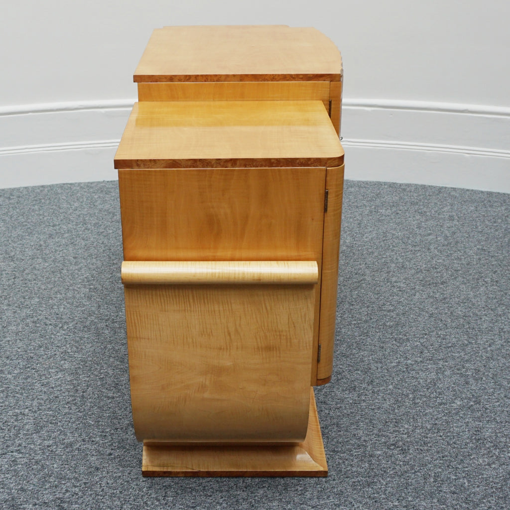 Art Deco Sideboard by Harry & Lou Epstein English, Circa 1935 - Jeroen Markies Art Deco