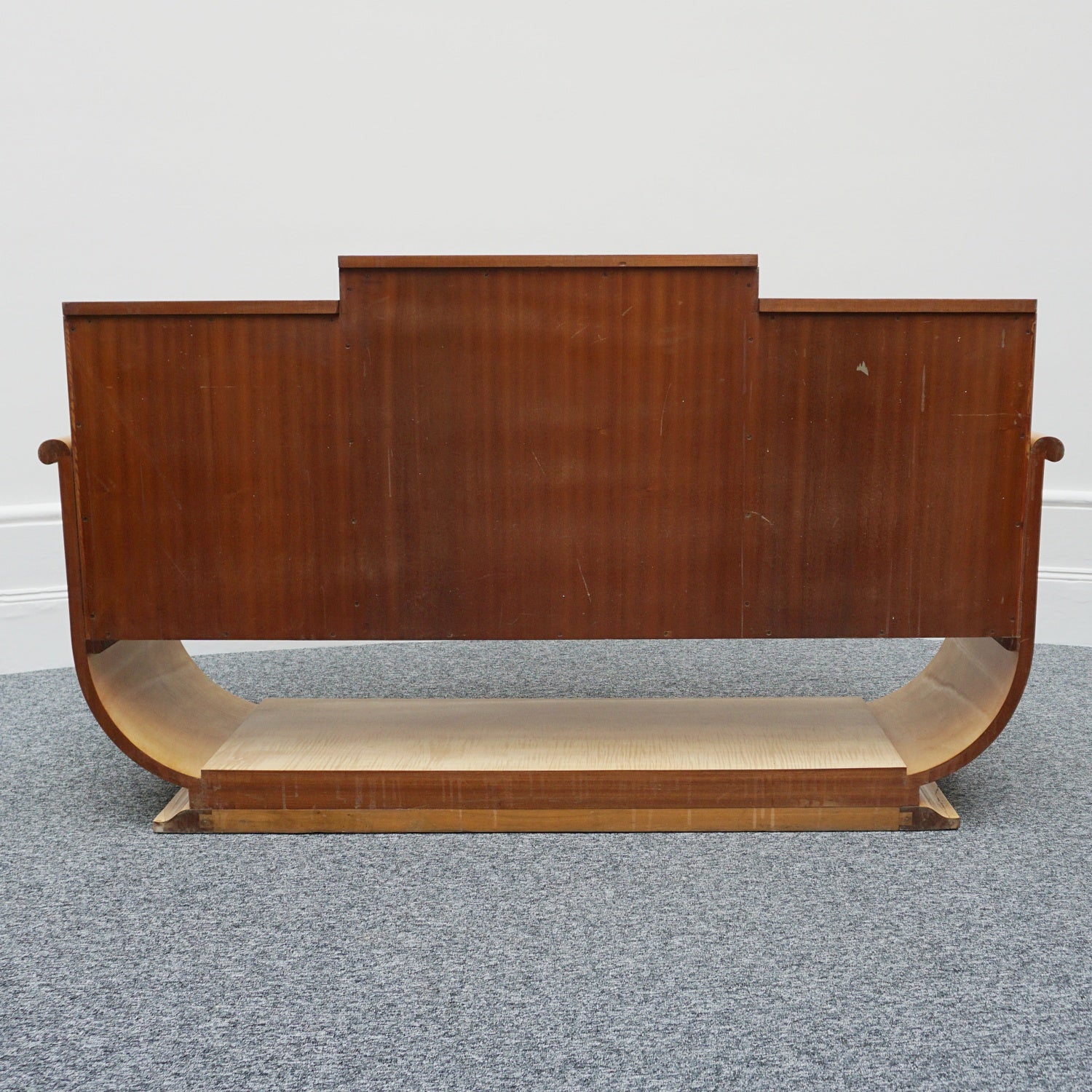Art Deco Sideboard by Harry & Lou Epstein English, Circa 1935 - Jeroen Markies Art Deco