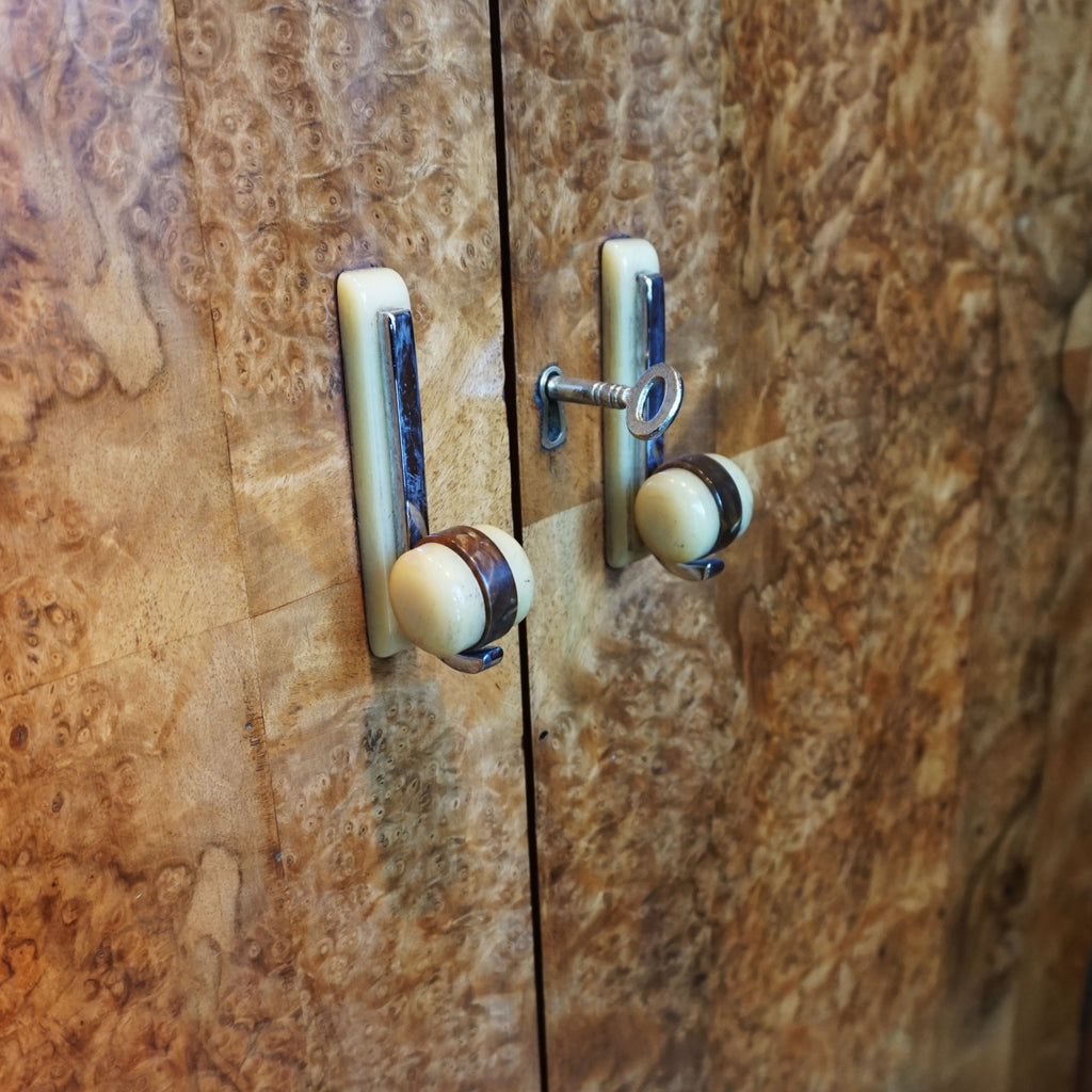 Art Deco Sideboard by Harry & Lou Epstein Jeroen Markies Art Deco 