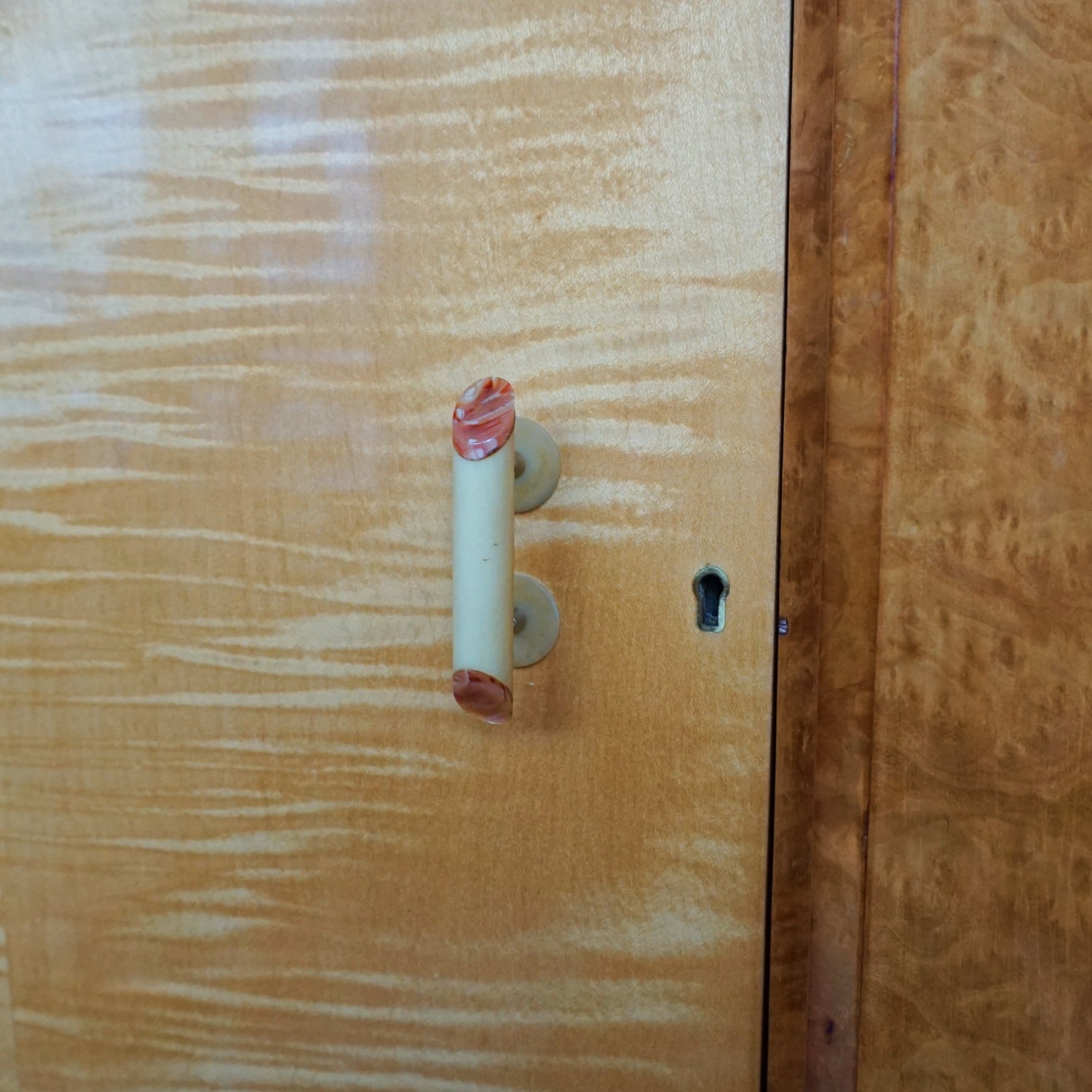 Harry & Lou Epstein Art Deco Sideboard - Jeroen Markies Art Deco